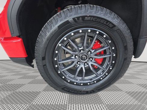 Used 2024 GMC Sierra 1500 Elevation w/ Elevation Premium Package image 24