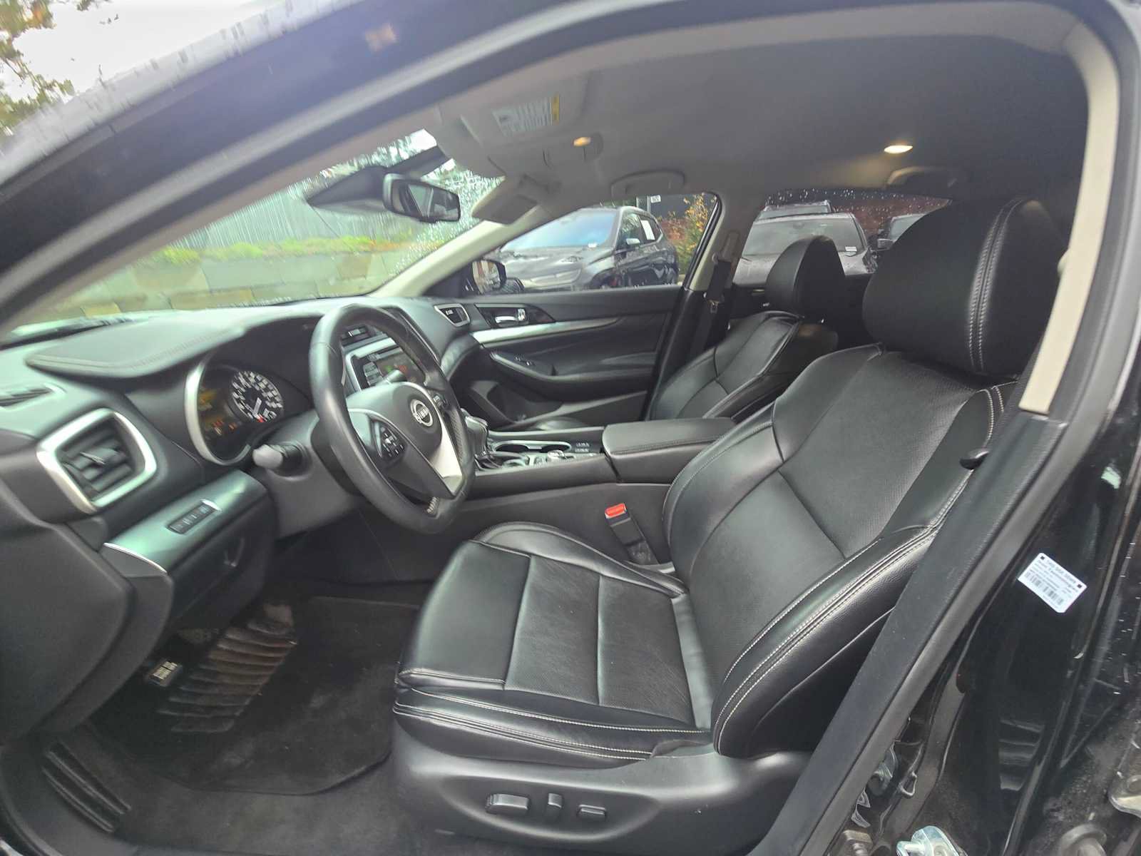 Used 2023 Nissan Maxima SV FWD image 19