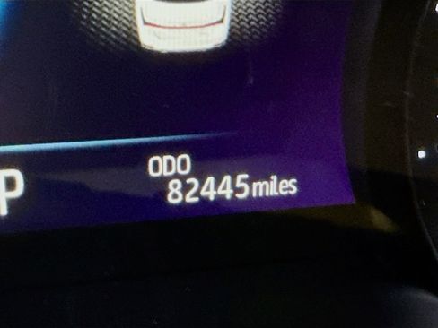 Certified 2020 Toyota Avalon XLE w/ Moonroof Package image 5