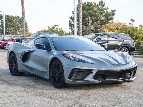 Used 2024 Chevrolet Corvette Stingray Coupe w/ 1LT RWD image 3