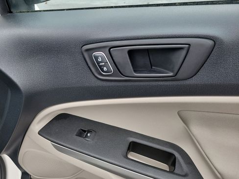 Used 2018 Ford EcoSport S image 29