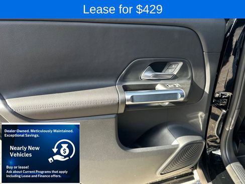 Used 2025 Mercedes-Benz GLB 250 4MATIC image 28