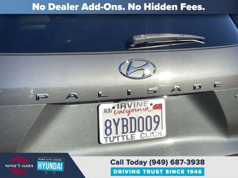 Certified 2022 Hyundai Palisade Calligraphy w/ Cargo Package AWD/4WD image 8