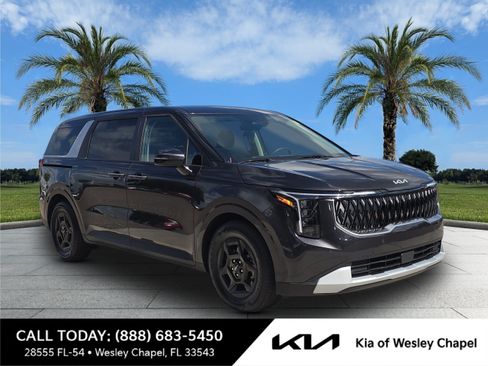 Certified 2026 Kia Carnival LX FWD image 1