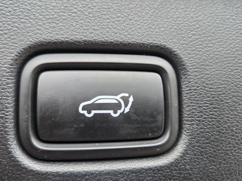 Certified 2023 Hyundai Tucson SEL w/ Convenience Package FWD image 15