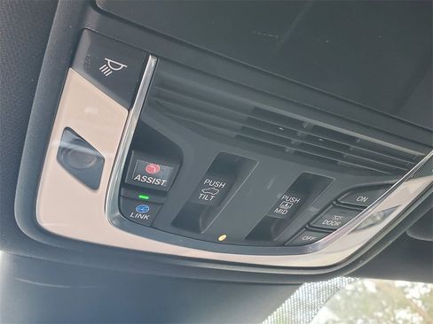 Used 2023 Acura MDX A-Spec image 35