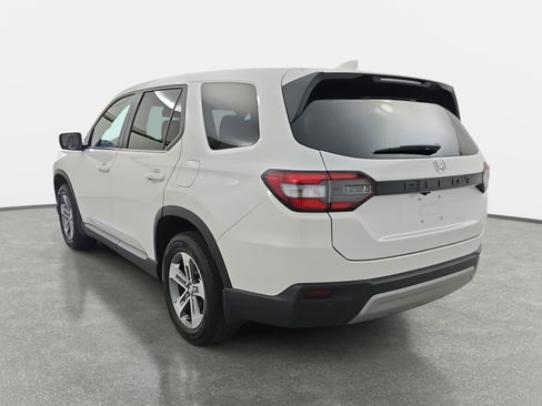 Certified 2024 Honda Pilot EX-L image 7