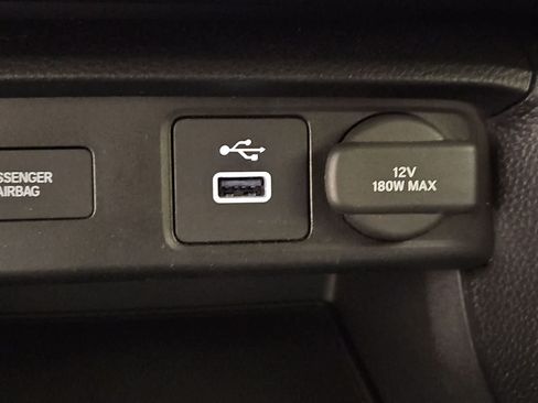 Used 2024 Honda Civic Sport image 6