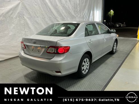 Used 2013 Toyota Corolla L FWD image 4