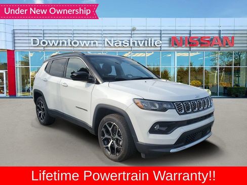 Used 2025 Jeep Compass Limited AWD/4WD image 1