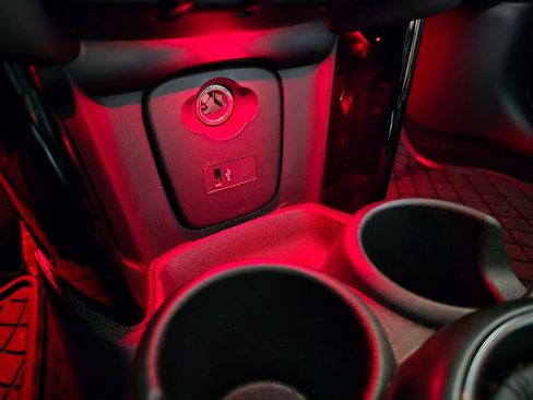 Used 2023 MINI Cooper S image 24