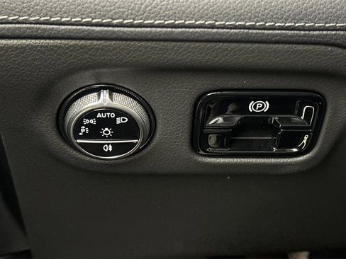 Certified 2023 Mercedes-Benz EQE 350+ 4MATIC Sedan image 31