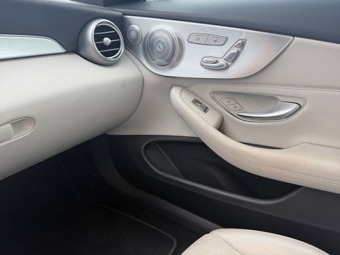 Used 2017 Mercedes-Benz C 300 Cabriolet image 14