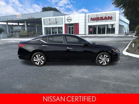 Certified 2025 Nissan Altima 2.5 S image 2