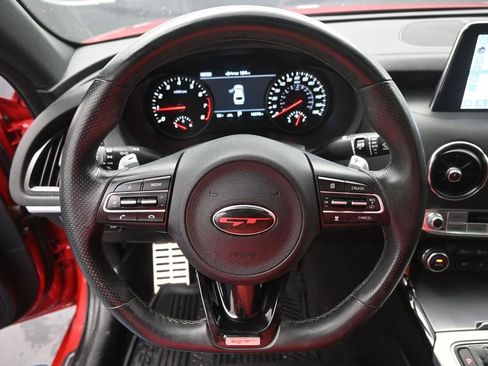 Used 2021 Kia Stinger GT2 image 7