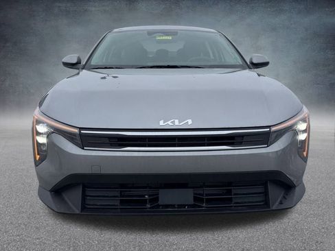 New 2025 Kia K4 LXS image 5