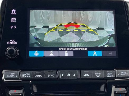 Used 2023 Honda Odyssey Touring image 29