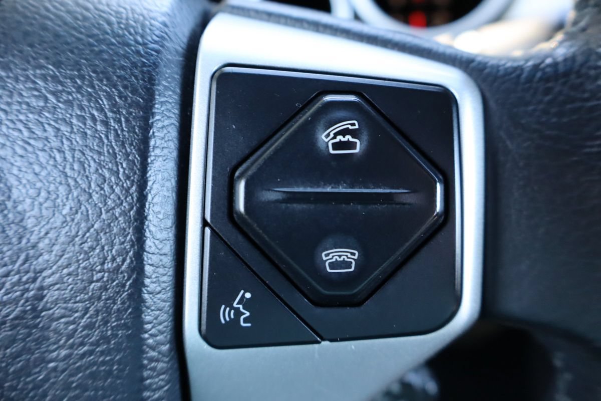 Used 2014 Toyota Sequoia Platinum RWD image 32