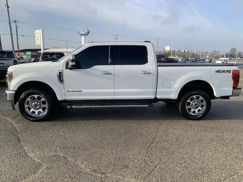Used 2021 Ford F250 Lariat w/ Lariat Ultimate Package image 10
