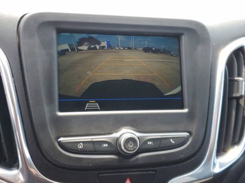 Used 2019 Chevrolet Equinox LT FWD image 25