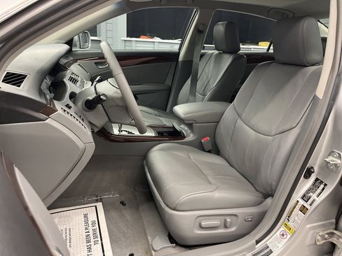 Used 2009 Toyota Avalon image 11