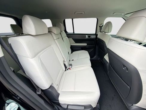 New 2026 Hyundai Santa Fe SE FWD image 27