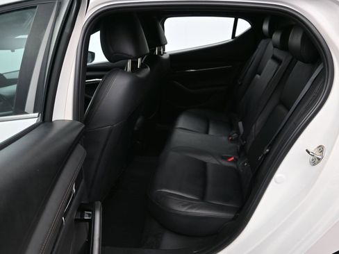 Used 2024 MAZDA MAZDA3 s image 26