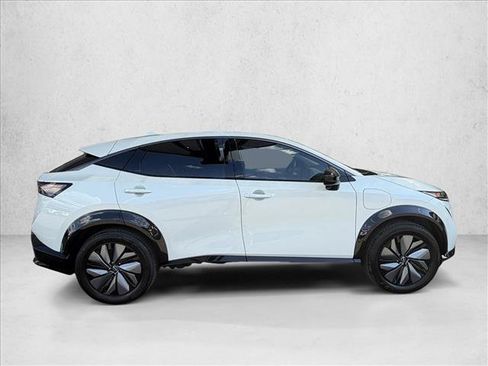 Used 2025 Nissan Ariya AWD image 4