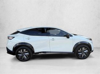 Used 2025 Nissan Ariya AWD video 4