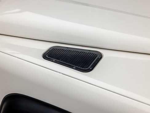 Used 1997 Land Rover Defender 90 image 31