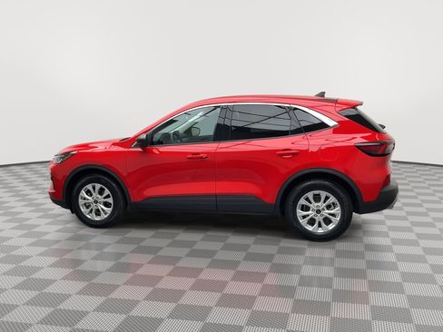 Used 2024 Ford Escape Active image 32