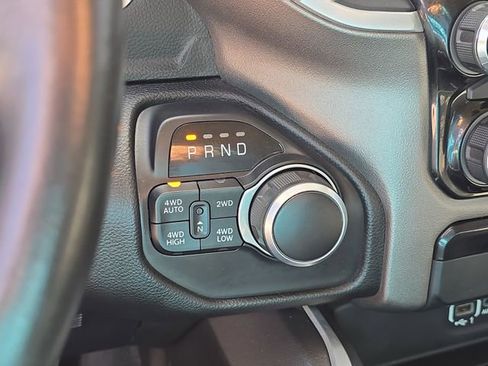 Used 2020 RAM 1500 Big Horn AWD/4WD image 25