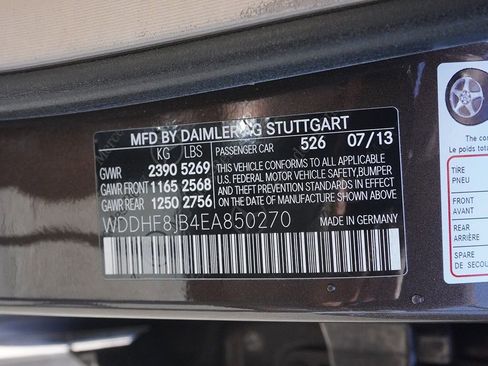 Used 2014 Mercedes-Benz E 350 4MATIC Sedan image 57