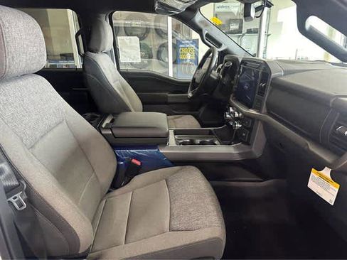 New 2025 Ford F150 XLT w/ Equipment Group 302A MID image 31