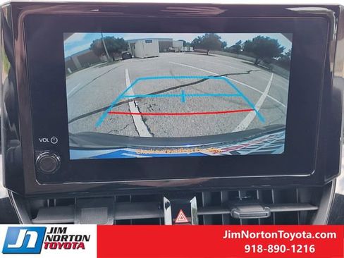 Used 2024 Toyota Corolla SE FWD image 19