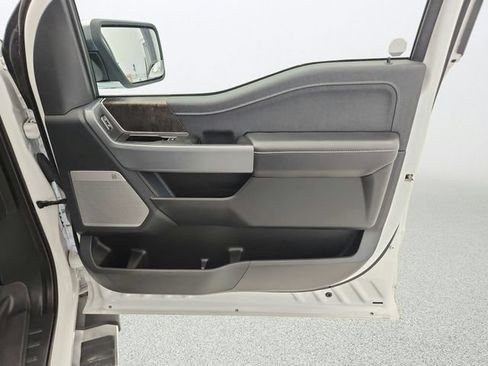 Used 2023 Ford F150 Lariat AWD/4WD image 29