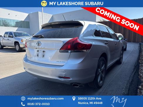 Used 2014 Toyota Venza XLE image 10