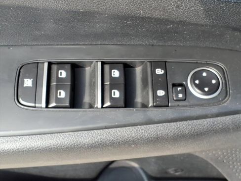 Used 2024 Kia Forte LX image 16