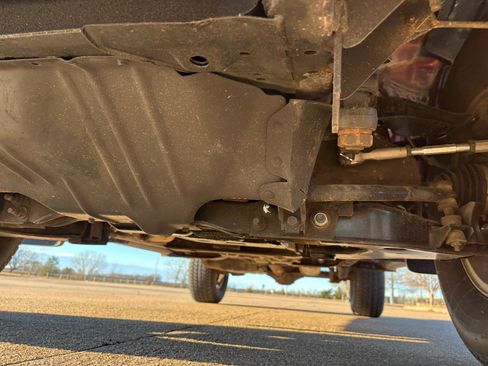 Used 2004 Nissan Frontier XE w/ (PWR) XE Pwr Pkg image 21