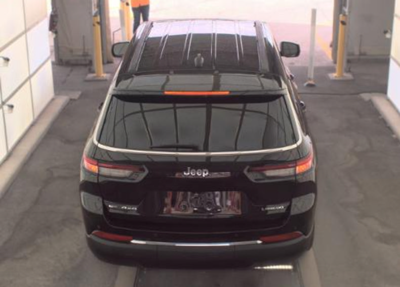 Used 2022 Jeep Grand Cherokee L Laredo w/ Luxury Tech Group I AWD/4WD image 7