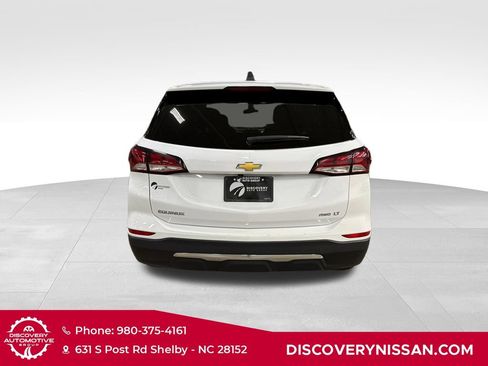 Used 2024 Chevrolet Equinox LT AWD/4WD image 7