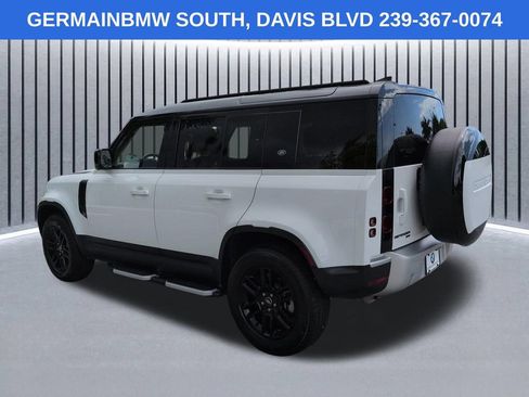 Used 2023 Land Rover Defender 110 SE AWD/4WD image 7