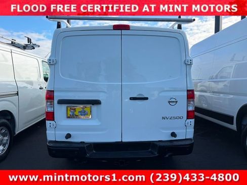 Used 2021 Nissan NV 2500 SV image 5