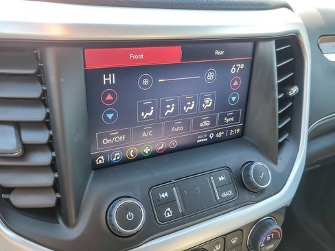 Certified 2023 GMC Acadia SLE w/ Driver Convenience Package AWD/4WD image 12