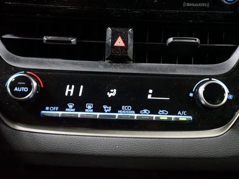 Certified 2022 Toyota Corolla LE image 19