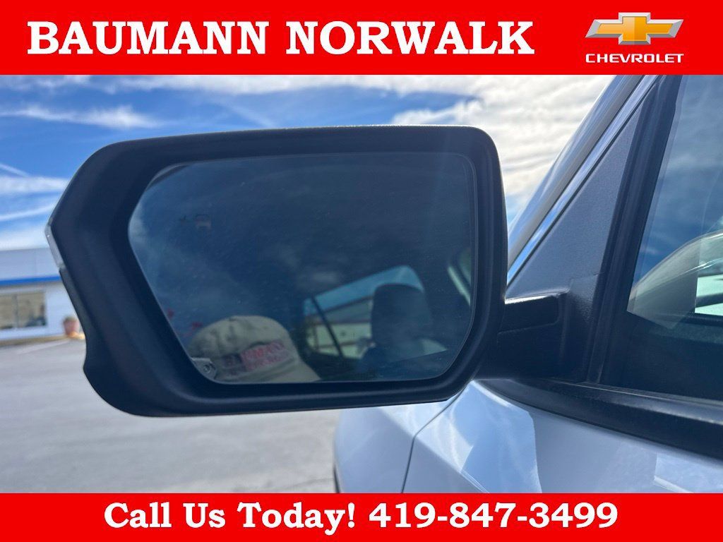 Used 2022 GMC Terrain SLT AWD/4WD image 13