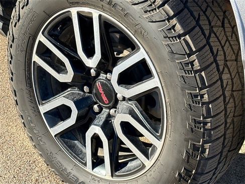 Used 2021 GMC Yukon AT4 w/ AT4 Premium Plus Package image 10