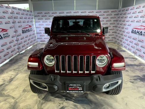 Used 2021 Jeep Wrangler Unlimited Sahara w/ Cold Weather Group AWD/4WD image 4