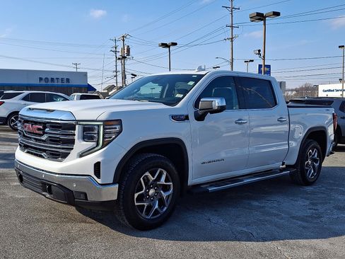 Certified 2024 GMC Sierra 1500 SLT w/ SLT Premium Plus Package image 3