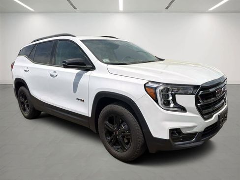 Used 2024 GMC Terrain AT4 AWD/4WD image 1